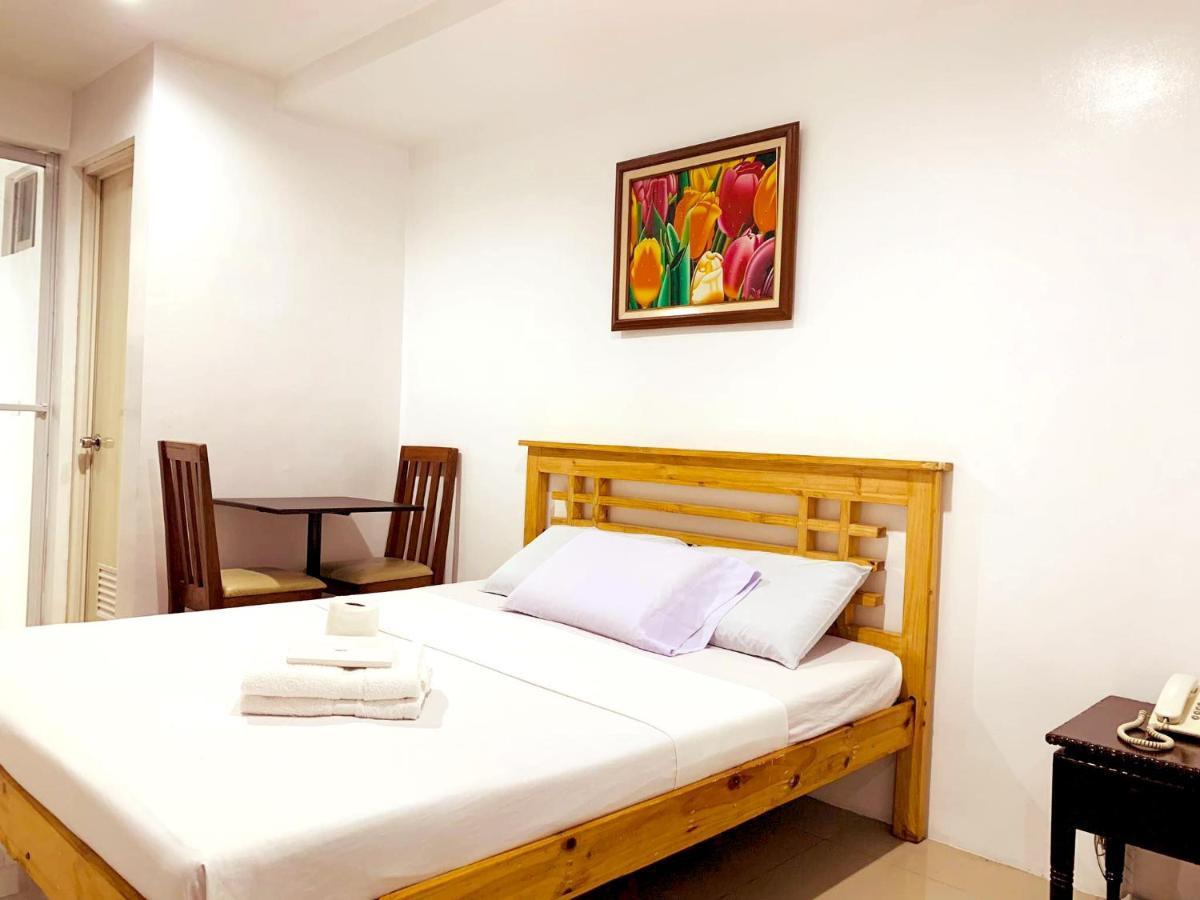 Crosswinds Hotel Paranaque City Exterior foto