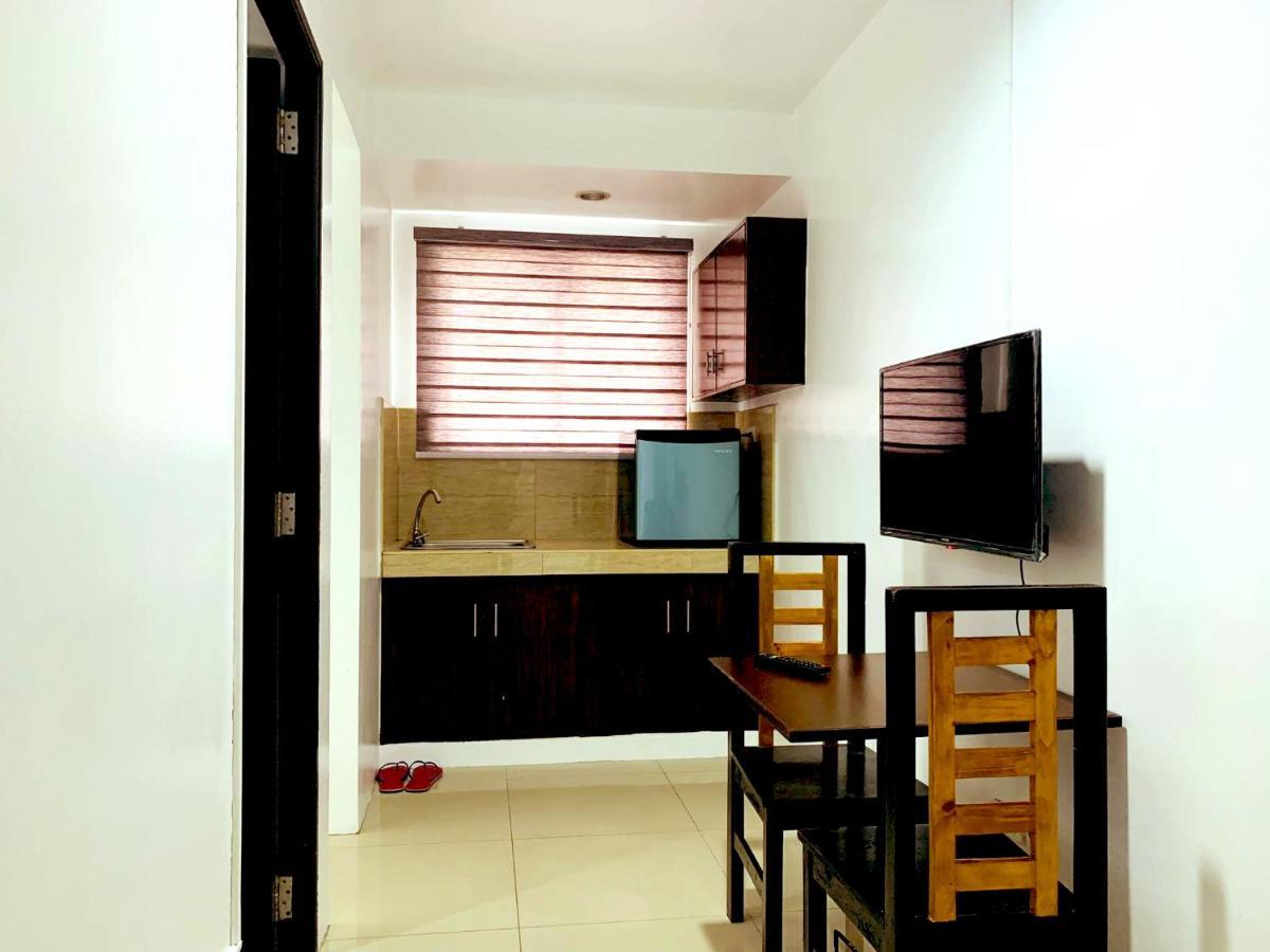 Crosswinds Hotel Paranaque City Exterior foto