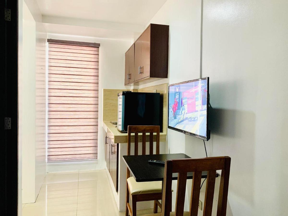 Crosswinds Hotel Paranaque City Exterior foto