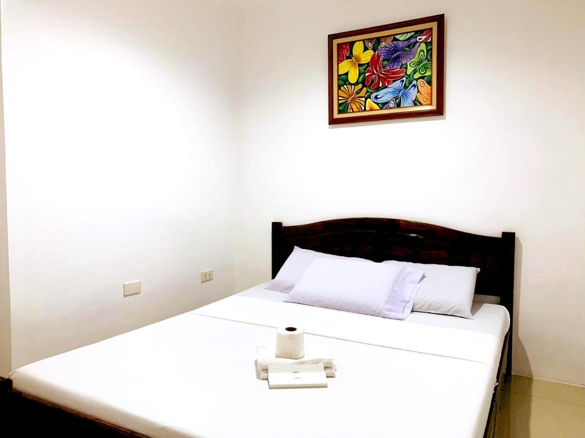 Crosswinds Hotel Paranaque City Exterior foto